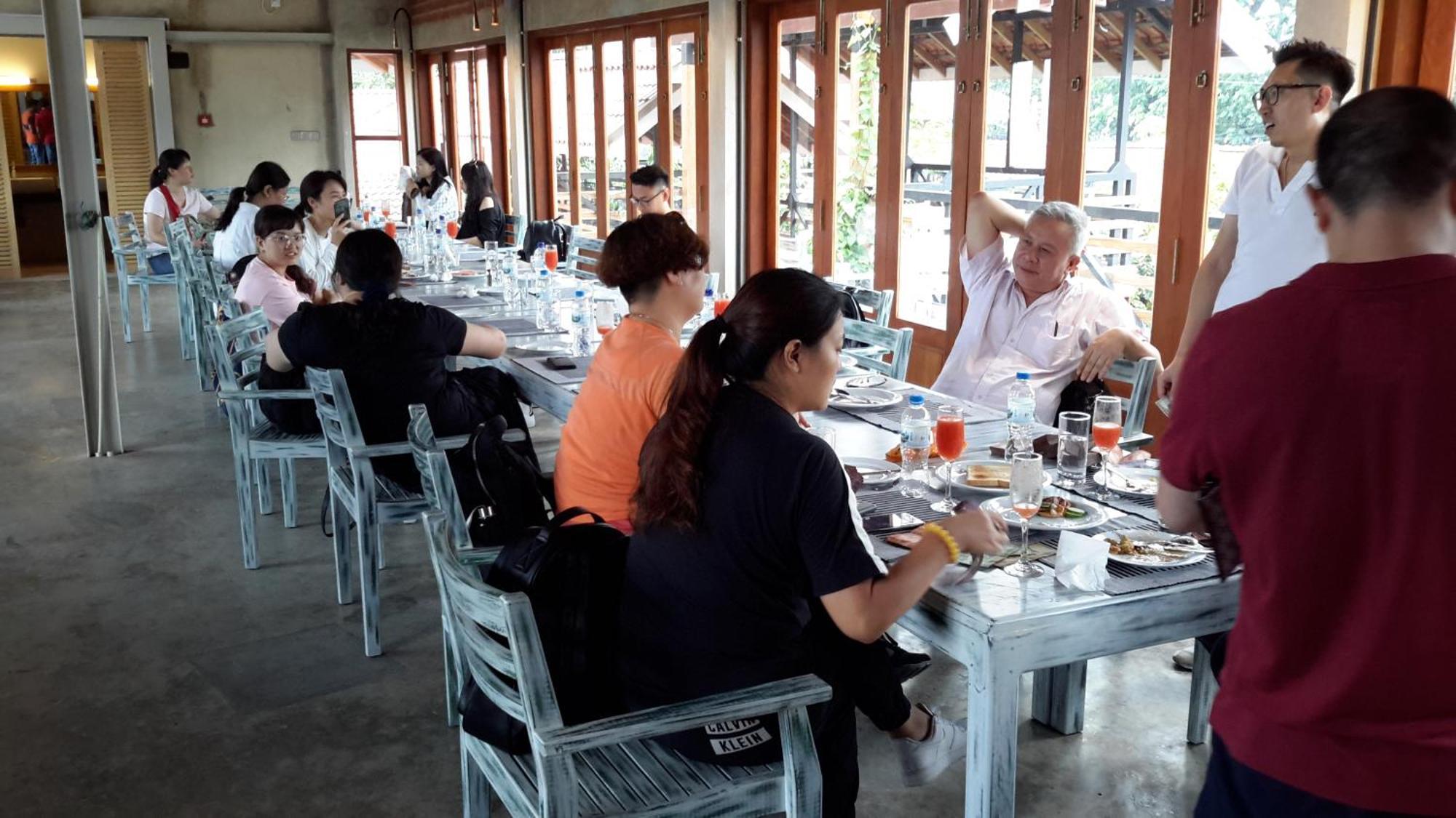 Olinia Airport Hotel Katunayaka Ngoại thất bức ảnh