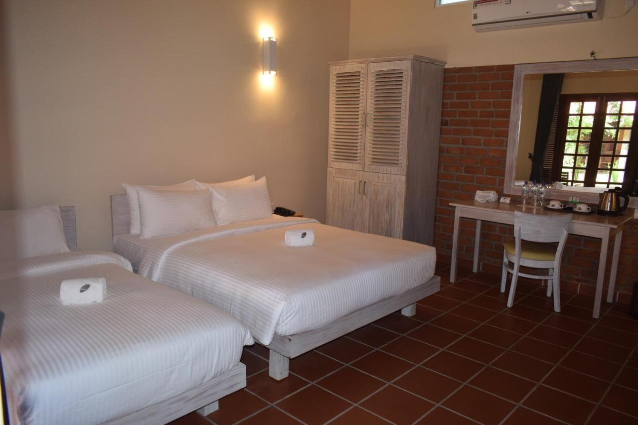 Olinia Airport Hotel Katunayaka Ngoại thất bức ảnh